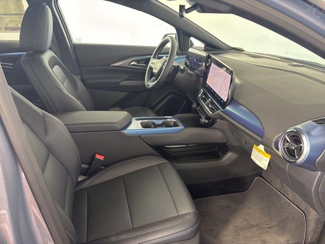 2026 Chevrolet Equinox LT2 w/PDE