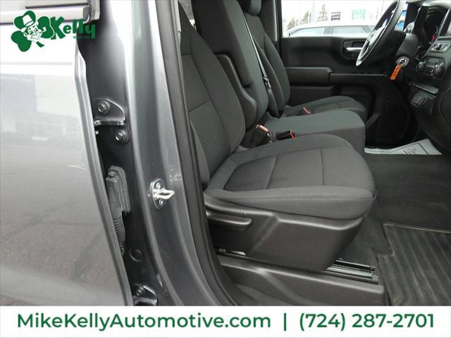 2022 Chevrolet Silverado 1500 4WD Crew Cab Short Bed Custom
