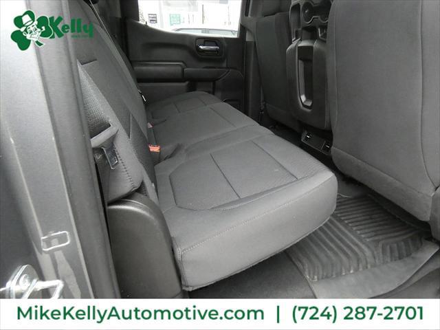2022 Chevrolet Silverado 1500 4WD Crew Cab Short Bed Custom
