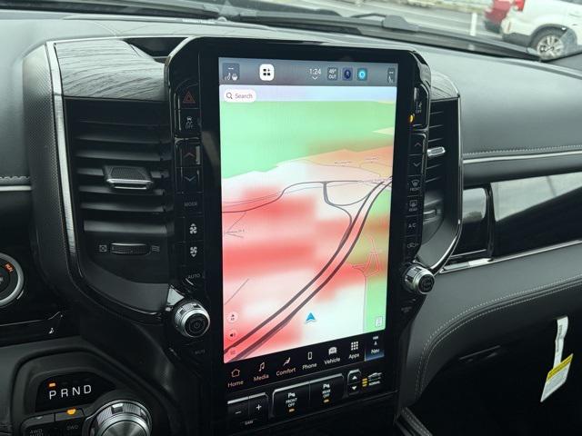 2026 RAM Ram 1500 RAM 1500 LIMITED CREW CAB 4X4 64 BOX