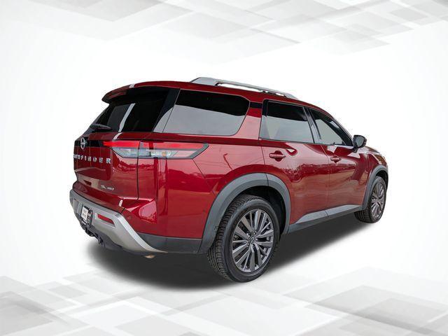 2023 Nissan Pathfinder SL 4WD
