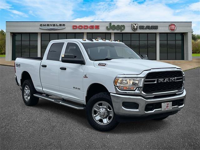 2022 RAM 2500 Tradesman Crew Cab 4x4 64 Box 2022 RAM 2500 Tradesman Crew Cab 4x4 64 Box