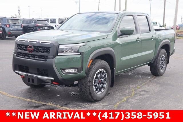 2025 Nissan Frontier Crew Cab PRO-4X 4x4