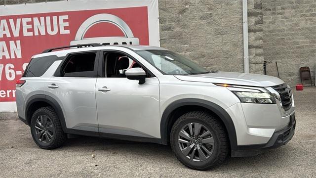 2024 Nissan Pathfinder SV 4WD 2024 Nissan Pathfinder SV 4WD