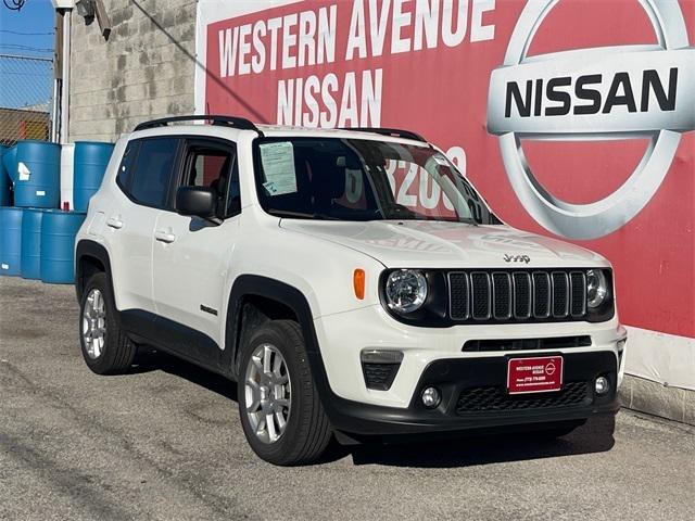 2023 Jeep Renegade Latitude 4x4 2023 Jeep Renegade Latitude 4x4