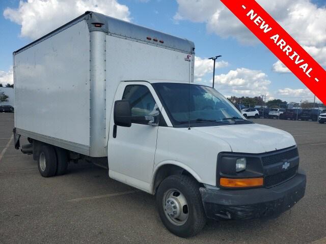 2014 Chevrolet Express Cutaway 3500
