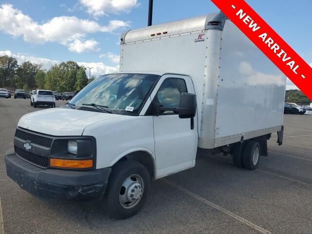 2014 Chevrolet Express Cutaway 3500