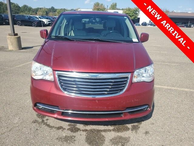 2012 Chrysler Town and Country Touring