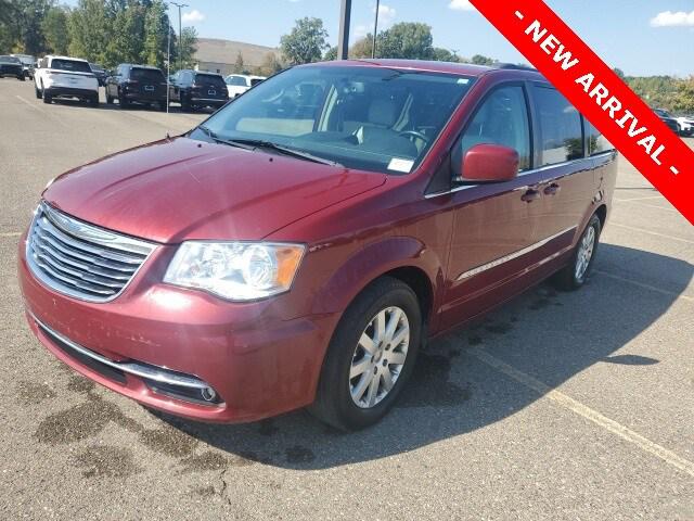 2012 Chrysler Town and Country Touring