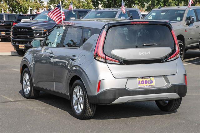 2023 Kia Soul LX 2023 Kia Soul LX