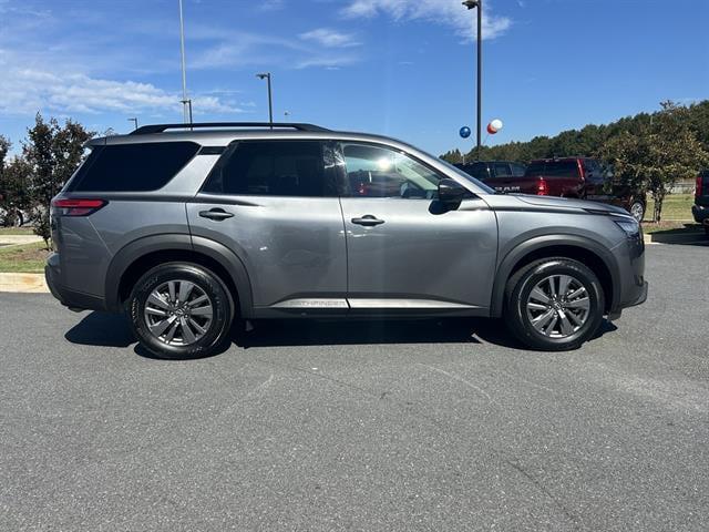 2025 Nissan Pathfinder SV FWD 2025 Nissan Pathfinder SV FWD