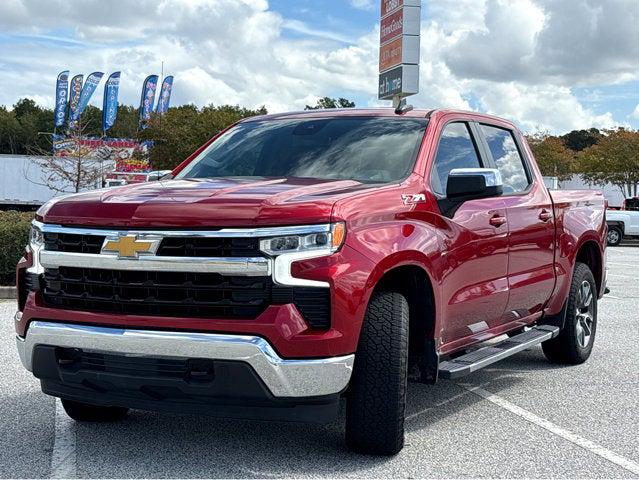 2023 Chevrolet Silverado 1500 4WD Crew Cab Standard Bed LT