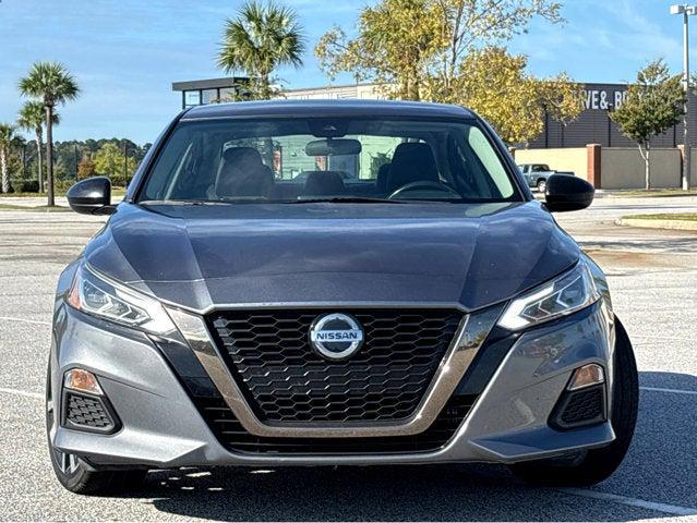 2022 Nissan Altima SR FWD