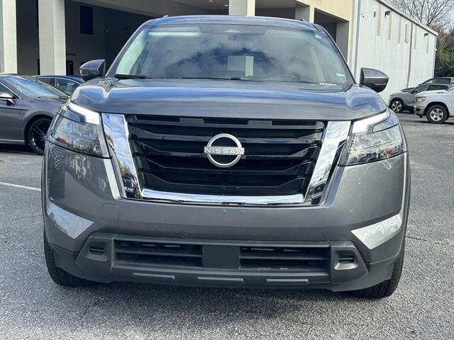 2025 Nissan Pathfinder SV FWD