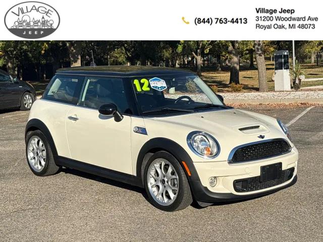 2012 Mini Cooper S Base 2012 Mini Cooper S Base