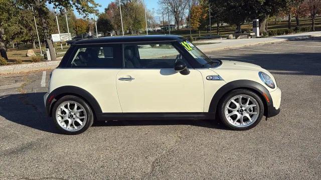 2012 Mini Cooper S Base 2012 Mini Cooper S Base