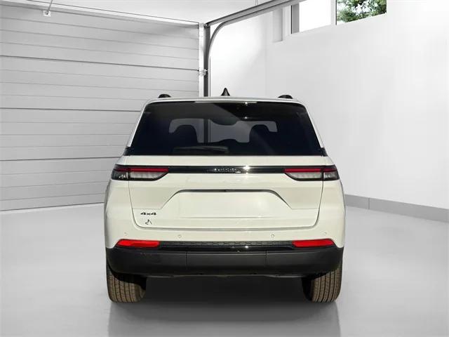 2025 Jeep Grand Cherokee Altitude X 4x4 2025 Jeep Grand Cherokee Altitude X 4x4