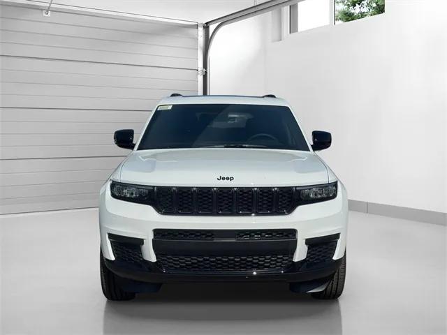 2025 Jeep Grand Cherokee L Altitude X 4x4 2025 Jeep Grand Cherokee L Altitude X 4x4