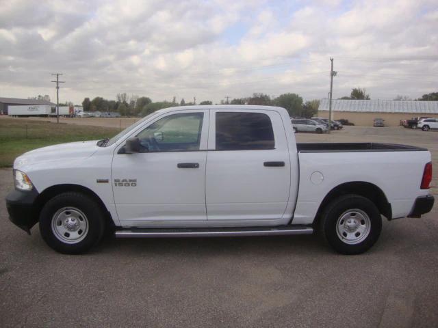 2018 RAM 1500 Tradesman Crew Cab 4x4 57 Box 2018 RAM 1500 Tradesman Crew Cab 4x4 57 Box