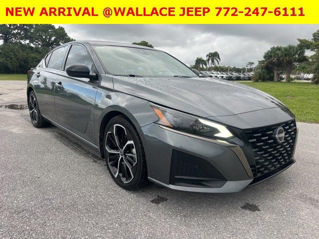 2023 Nissan Altima SR FWD