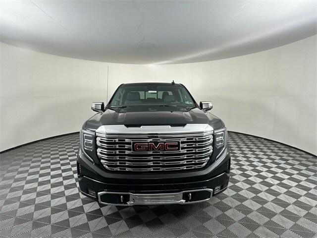 2023 GMC Sierra 1500 4WD Crew Cab Short Box Denali