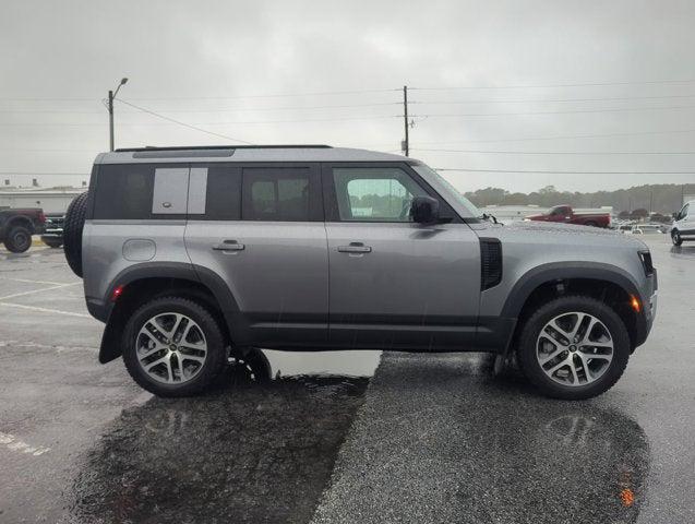 2020 Land Rover Defender 110 HSE 2020 Land Rover Defender 110 HSE