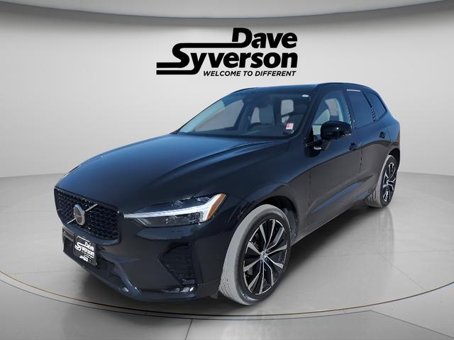 2023 Volvo XC60 B5 Plus Dark Theme
