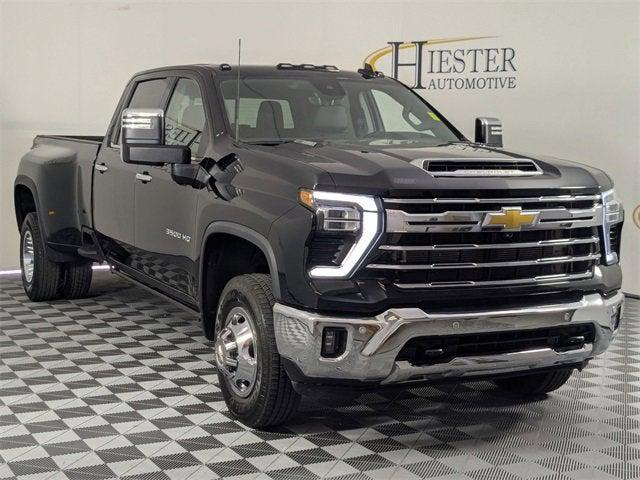 2024 Chevrolet Silverado 3500HD 4WD Crew Cab Long Bed LTZ