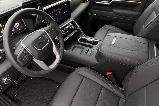 2026 GMC Sierra 2500HD Crew Cab, Standard Bed, Denali, 4WD