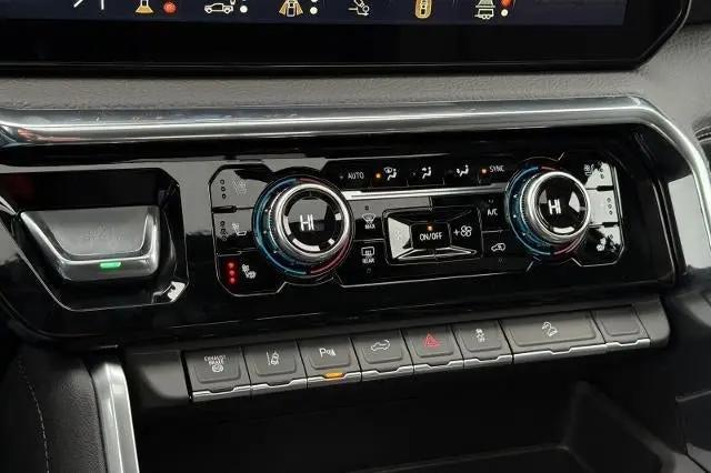 2026 GMC Sierra 2500HD Crew Cab, Standard Bed, Denali, 4WD