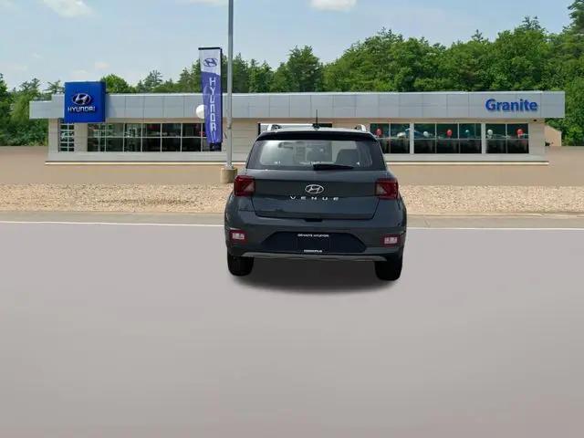 2026 Hyundai Venue SEL w/Two-Tone Roof