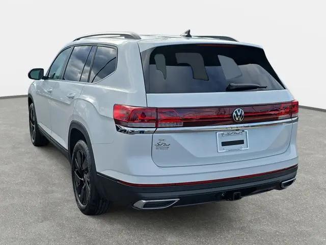 2026 Volkswagen Atlas SE with Technology