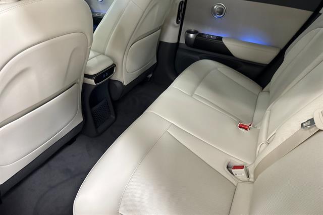 2026 Genesis GV60 RWD