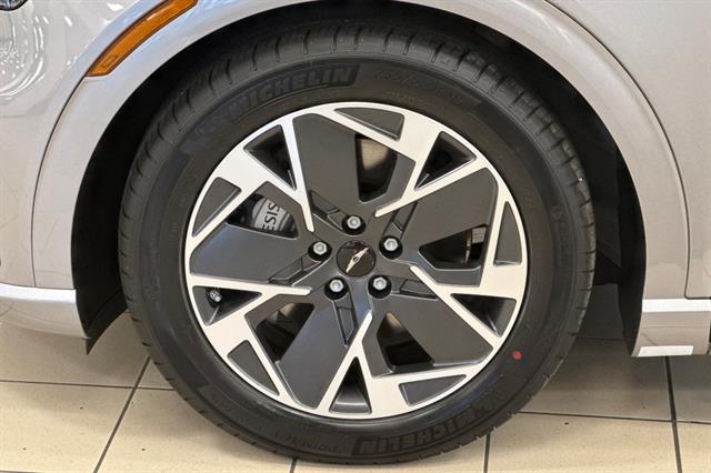 2026 Genesis GV60 RWD