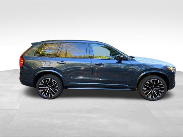 2026 Volvo XC90 B6 Ultra Dark Theme 7-Seater