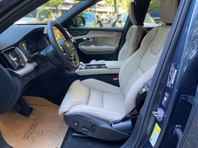 2026 Volvo XC90 B6 Ultra Dark Theme 7-Seater