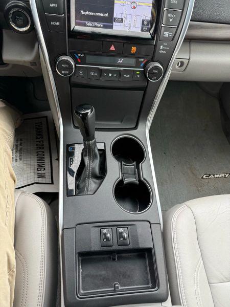2015 Toyota Camry LE