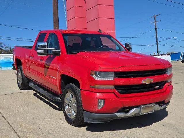 2017 Chevrolet Silverado 1500 2LT for sale in Temple Hills, MD