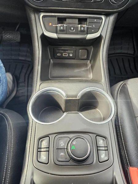 2022 GMC Terrain FWD SLT