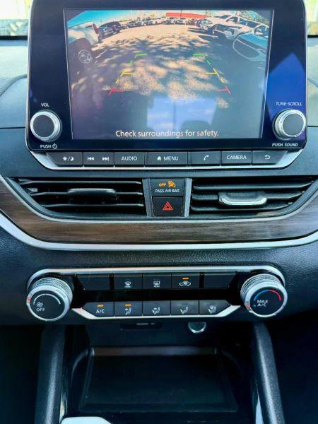 2024 Nissan Altima SV FWD