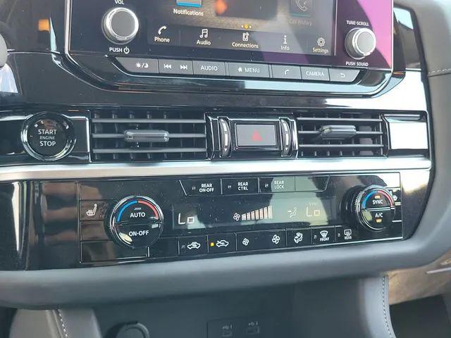 2025 Nissan Pathfinder SV 4WD
