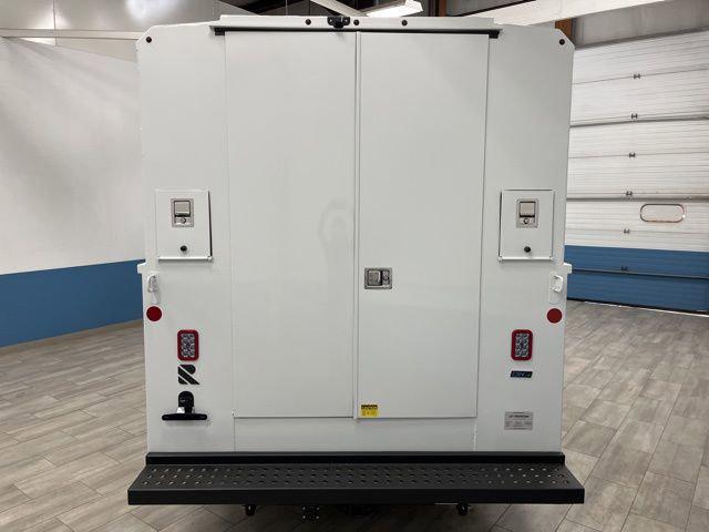 2025 Chevrolet Express Cutaway Work Van