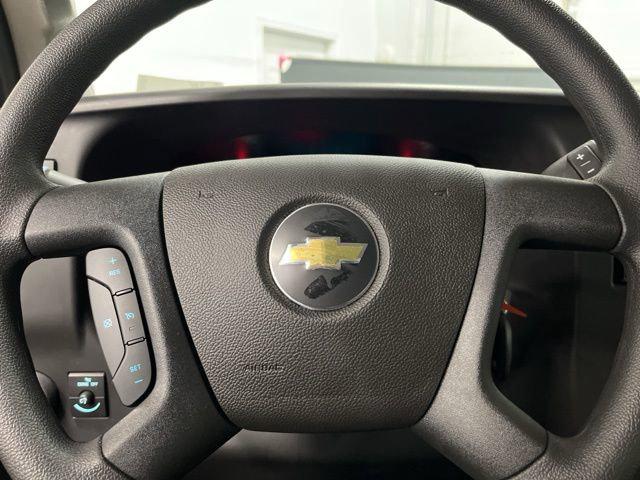 2025 Chevrolet Express Cutaway Work Van
