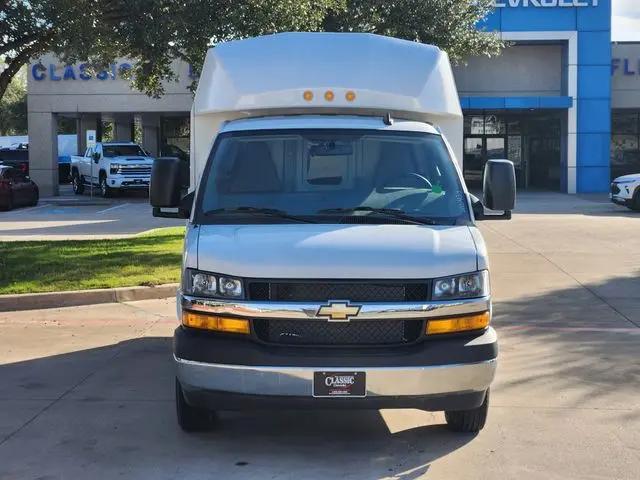 2025 Chevrolet Express Cutaway Work Van