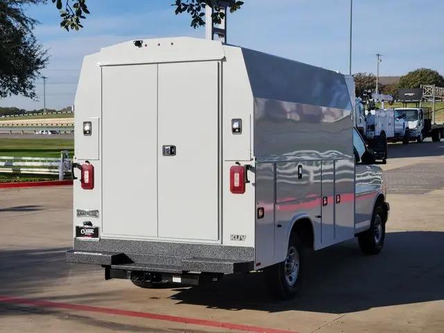 2025 Chevrolet Express Cutaway Work Van