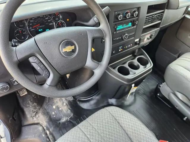 2025 Chevrolet Express Cutaway Work Van