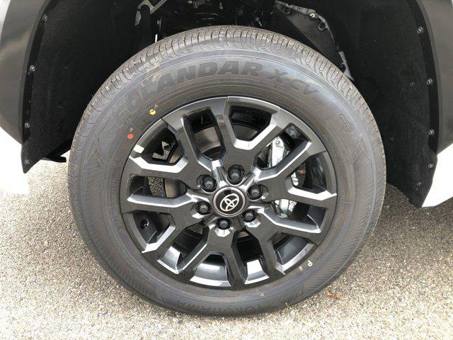 2026 Toyota Tundra Platinum Hybrid CrewMax 5.5' Bed