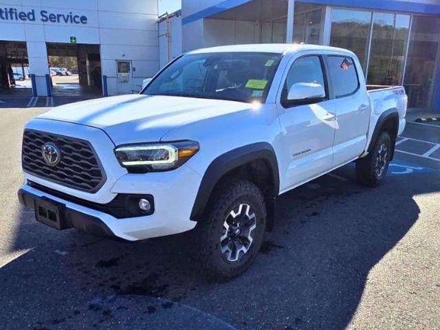 2023 Toyota Tacoma SR V6