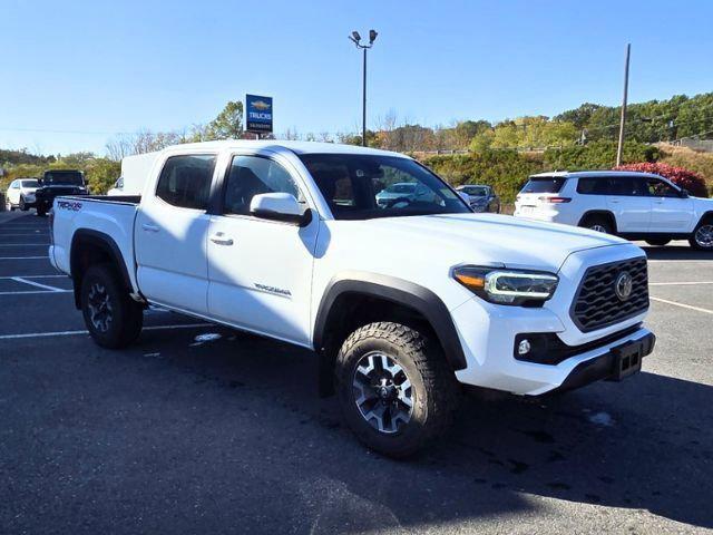 2023 Toyota Tacoma SR V6