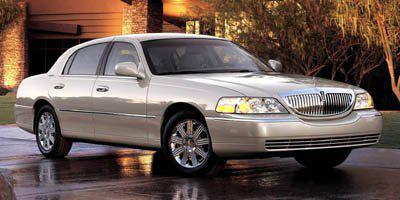 2005 Lincoln Town Car Signature L